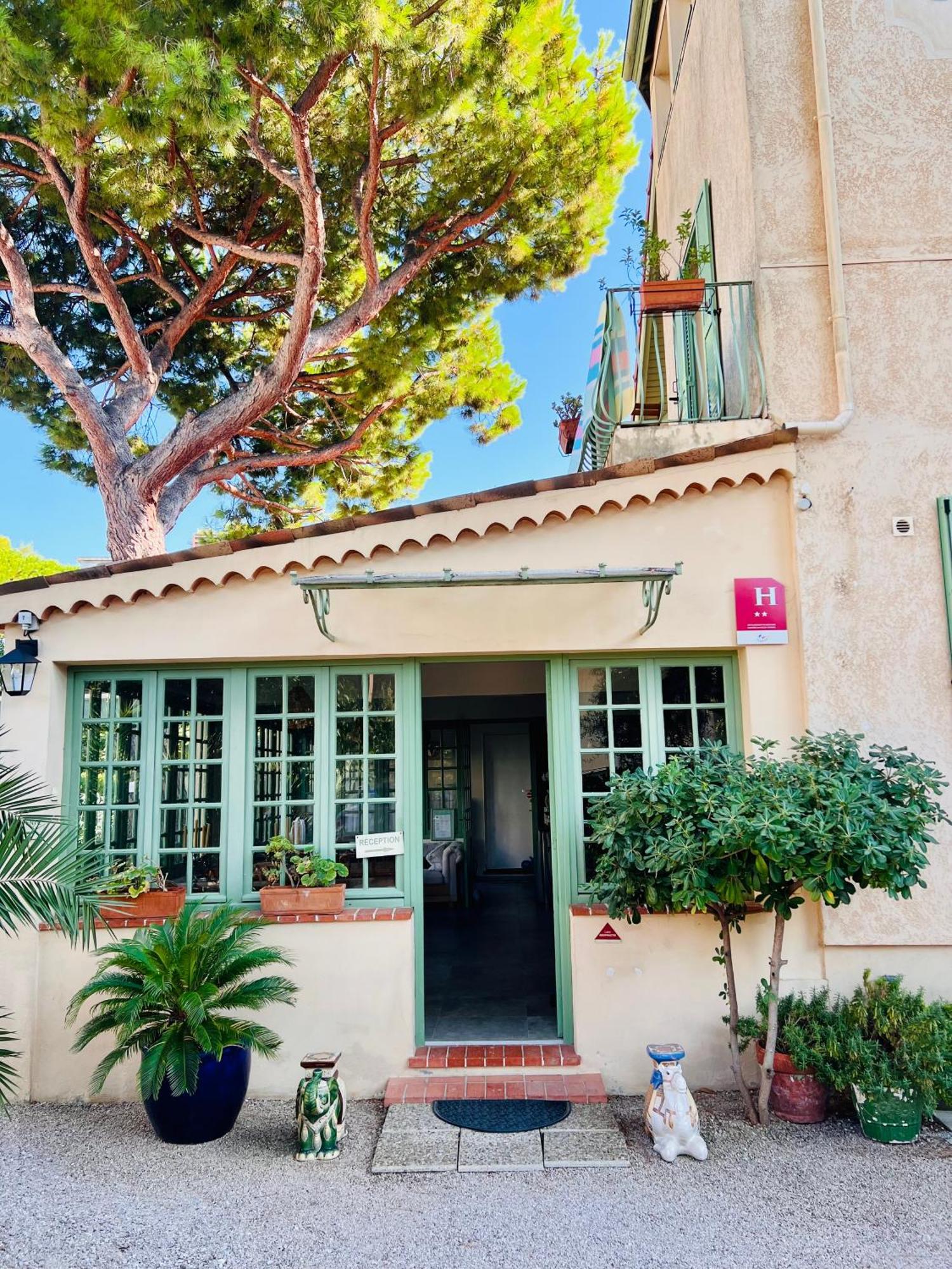 Hotel Le Ponteil Antibes Exterior foto