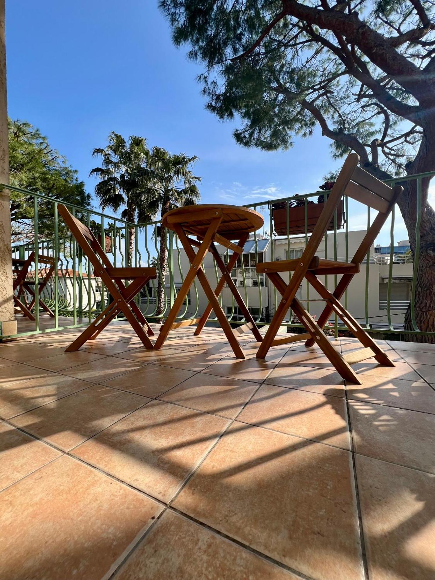 Hotel Le Ponteil Antibes Exterior foto